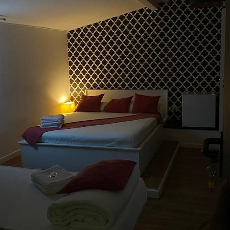 Hostel Brandao House Caparica Exterior foto